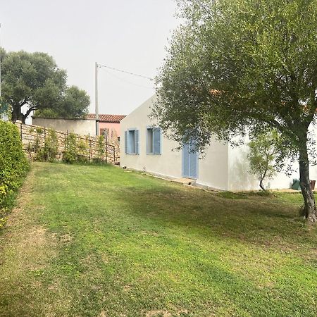 Lo Stazzo Di Wally Porto Pollo Exterior foto